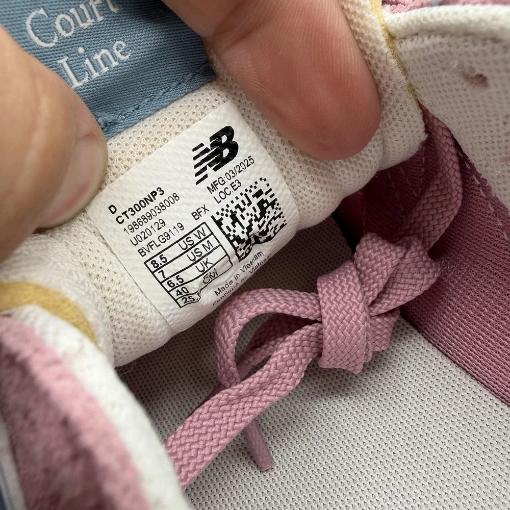 New Balance Numeric 300 Skate Shoes Womens 8.5 D Pink Blue Gum Sneakers CT300NP3